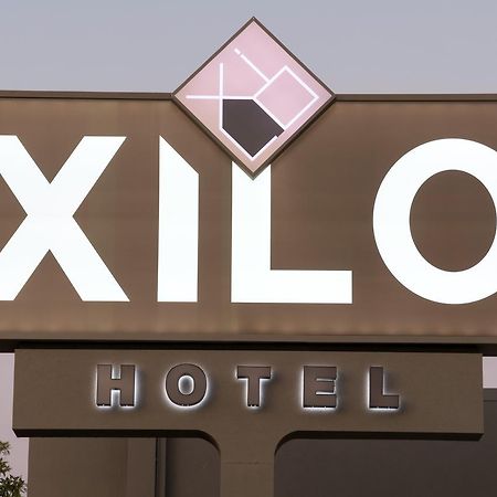 Hotel Xilo Glendale Dış mekan fotoğraf